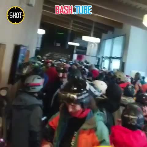  Февральская гроза и мощный снегопад парализовали работу горнолыжных курортов в Сочи