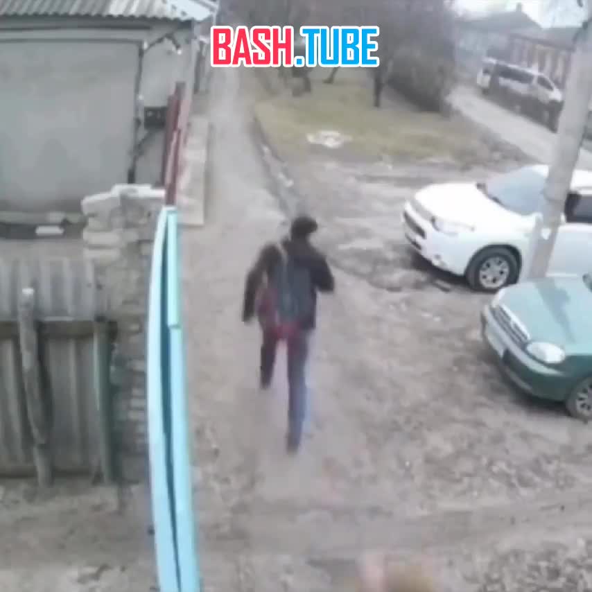 ⁣ В Харькове военкомы поймали и избили парня, пытавшегося от них убежать