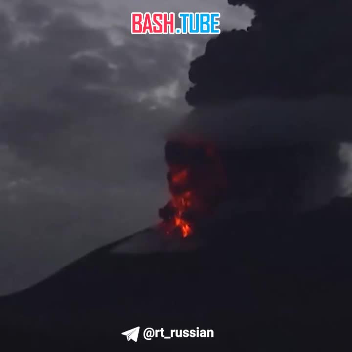 ⁣ В Японии извергается вулкан Сакурадзима