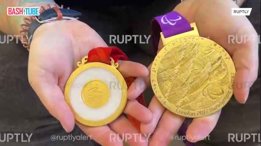 ⁣ Паралимпийская чемпионка по плаванию из Башкирии продает медали, чтобы помочь бойцам СВО