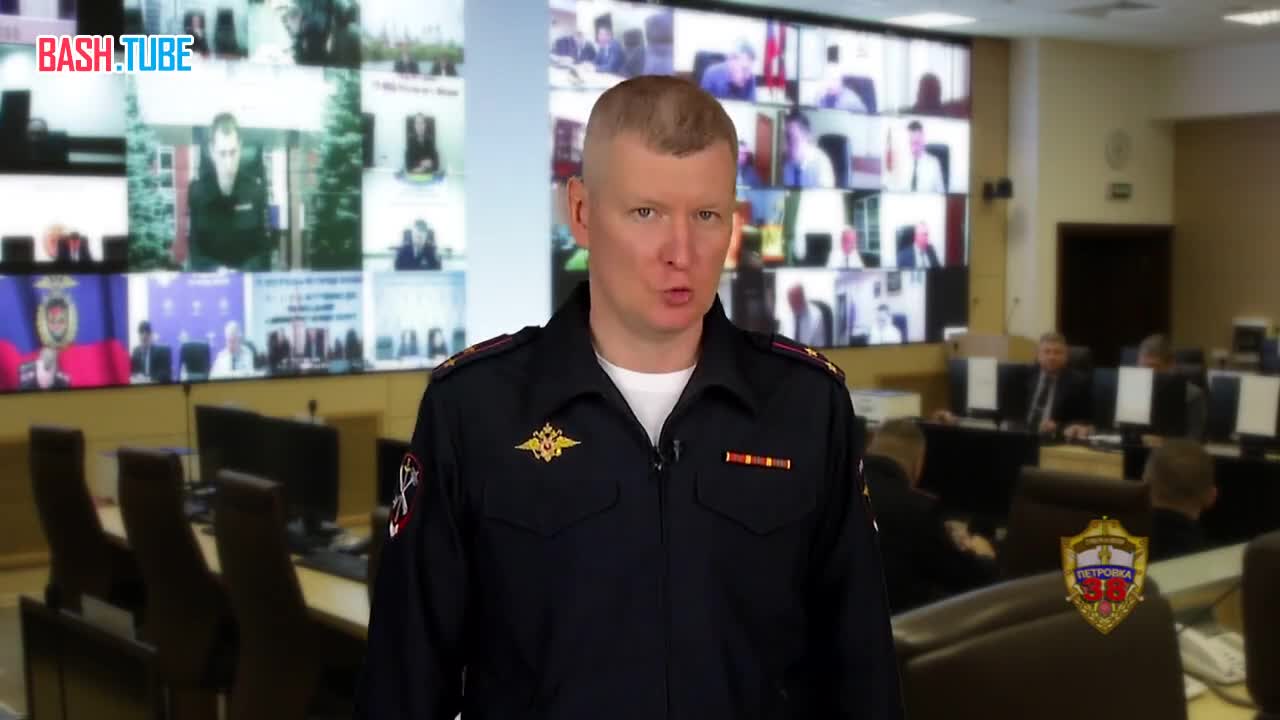 ⁣ Московские полицейские по горячим следам задержали двух братьев, нападавших на прохожих