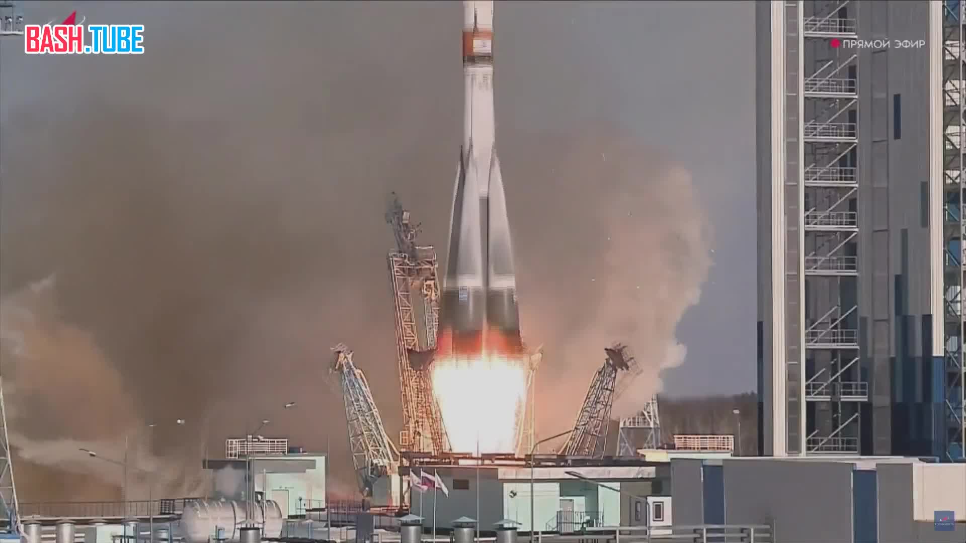  Ракета-носитель «Союз-2.1б» с космическим аппаратом «Метеор-М» стартовала с космодрома Восточный, сообщили в Роскосмосе