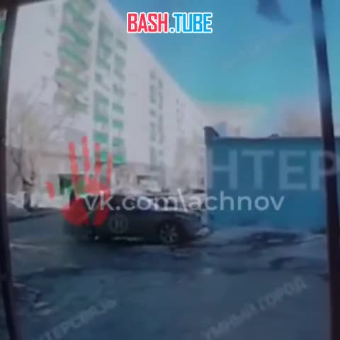 ⁣ В Челябинске школьник упал с 11 этажа