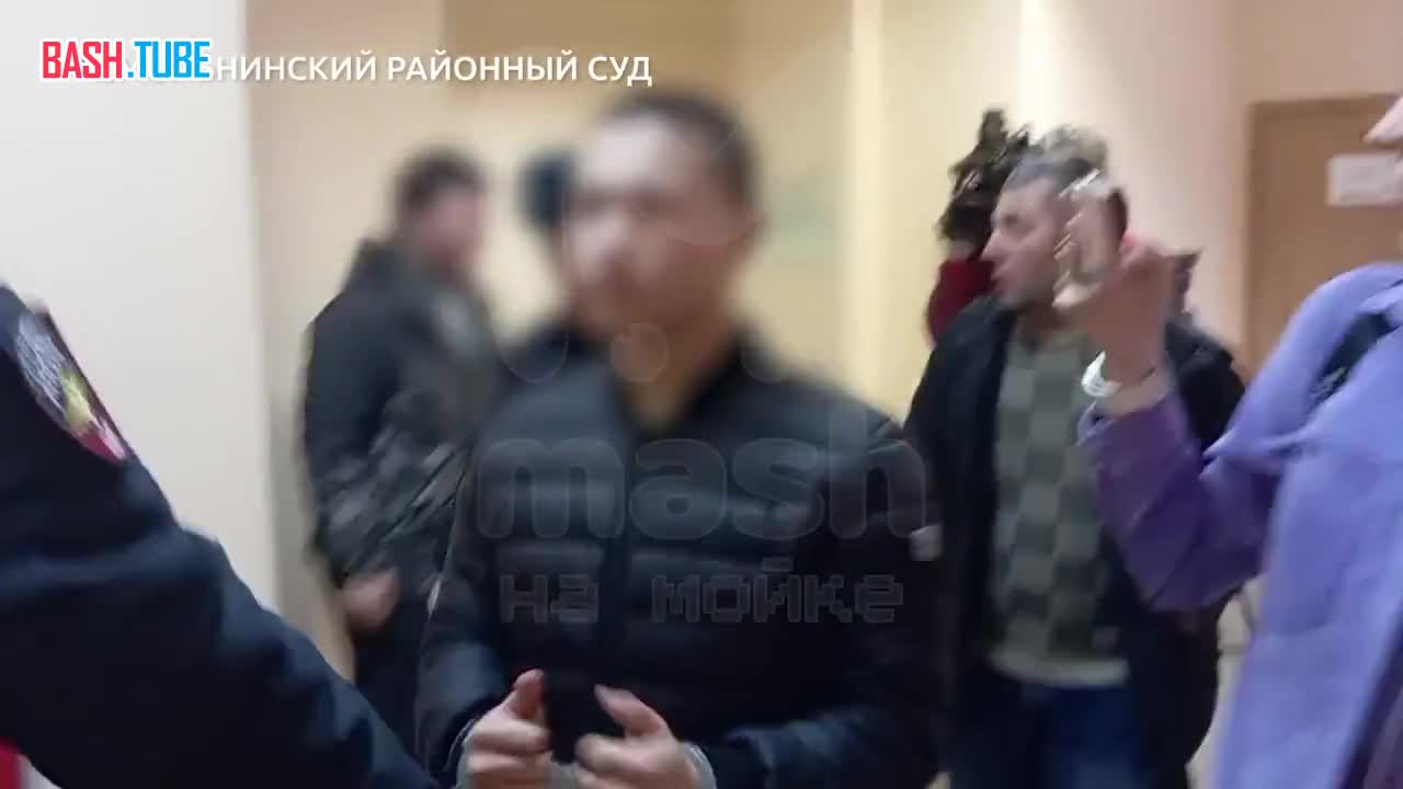 ⁣ 2 подростков отправляются под стражу на два месяца - так решил Смольнинский районный суд Петербурга