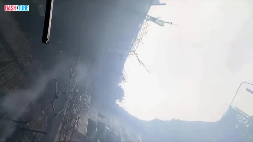 ⁣ На видео полностью обрушившийся купол концертного зала Крокус Сити Холл