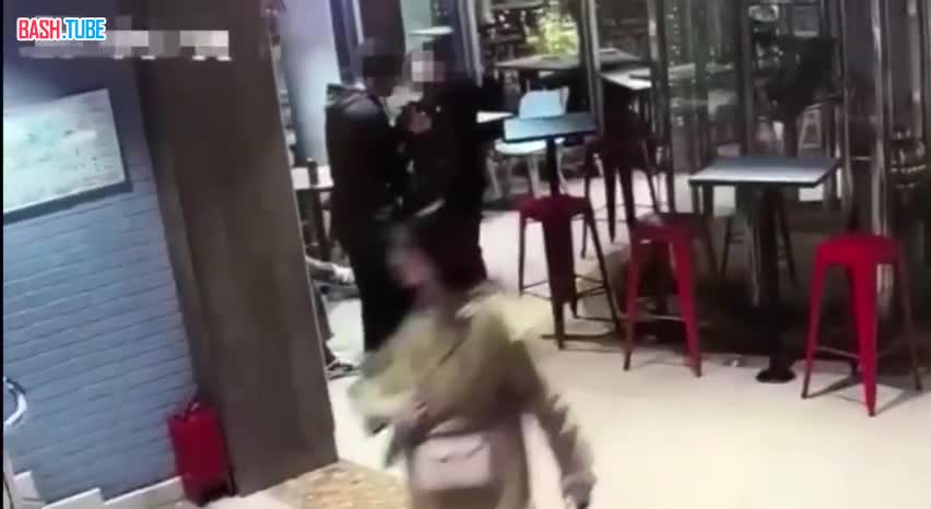 ⁣ Грабителя из кафе задержали сотрудники уголовного розыска в Центральном районе Сочи