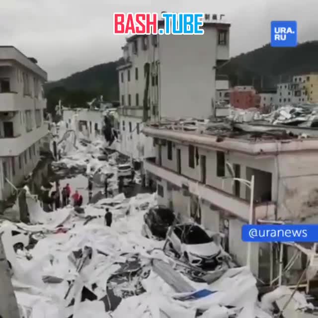 ⁣ Торнадо обрушился на Китай