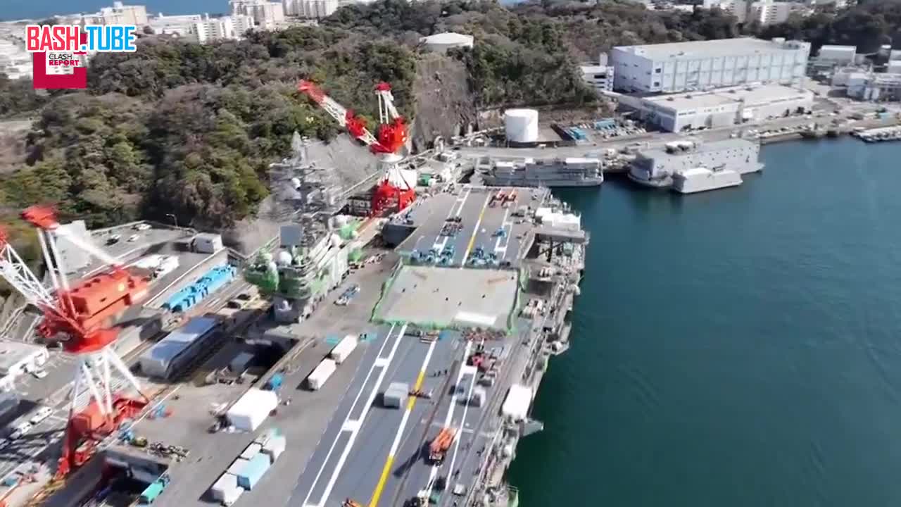  Над военно-морской базой США в японской Йокосуке пролетел неизвестный дрон, видеосъёмка с которого оказалась в соцсетях