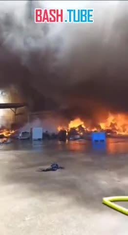 ⁣ Пожар на базе израильской армии Тель Хашомер к востоку от Тель-Авива