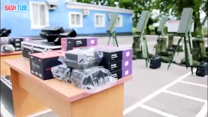 ⁣ Ростовская область передала в зону СВО очередную партию оборудования, среди которого системы РЭБ, антидроновые ружья
