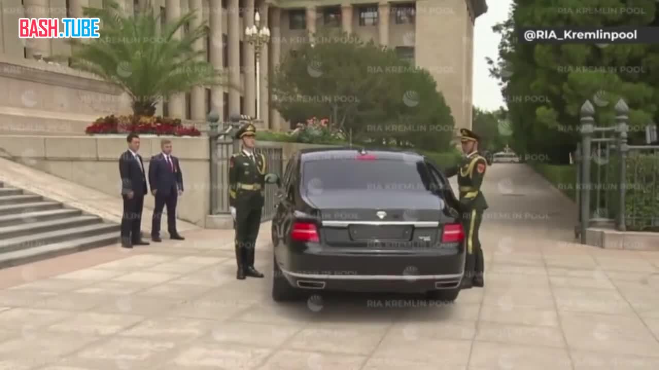 ⁣ Путин и Си Цзиньпин встретились