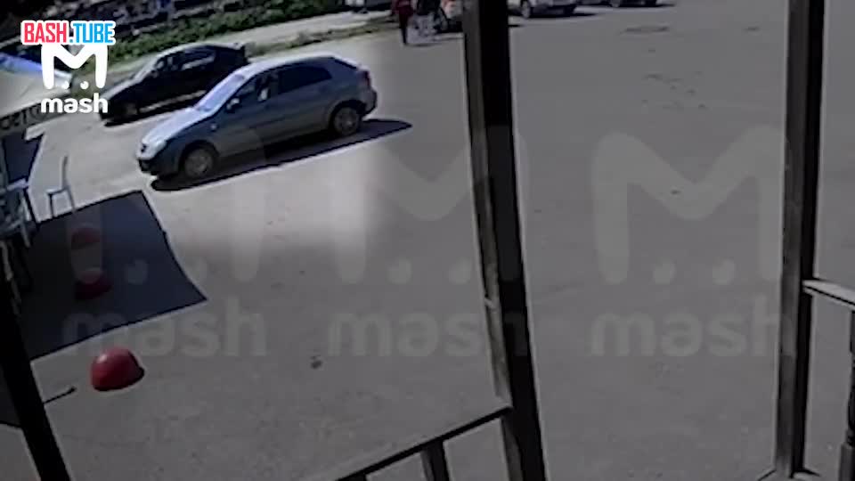  Мужчина в Подмосковье переехал свою девушку на автомобиле после того, как она решила с ним расстаться