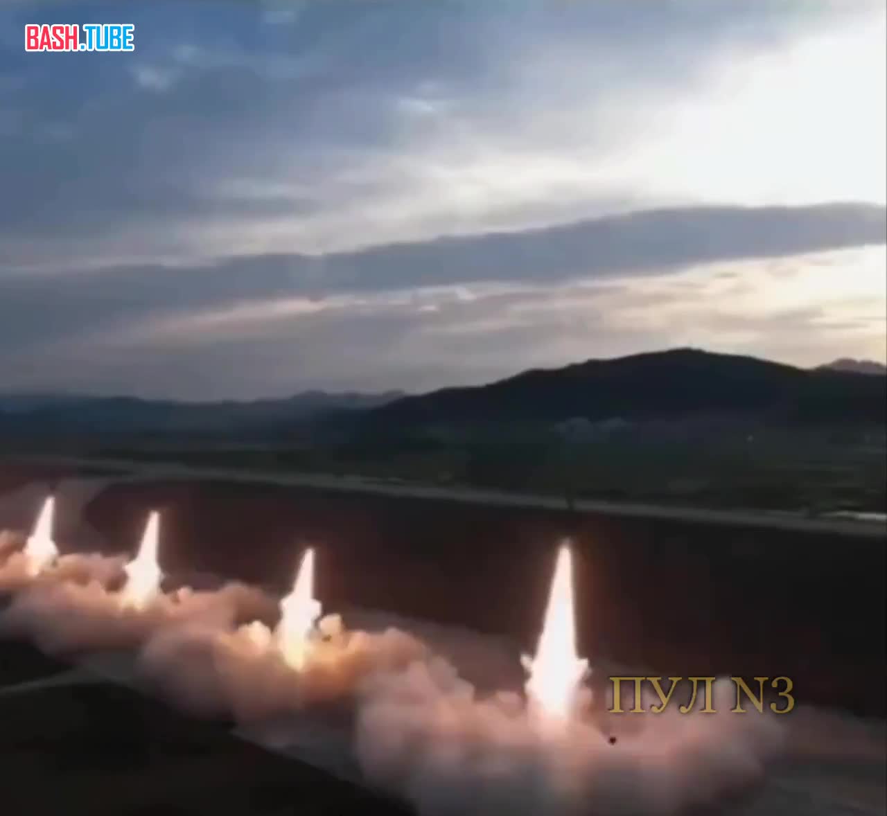 ⁣ Ким Чен Ын руководил синхронным пуском 18 северокорейских ракет