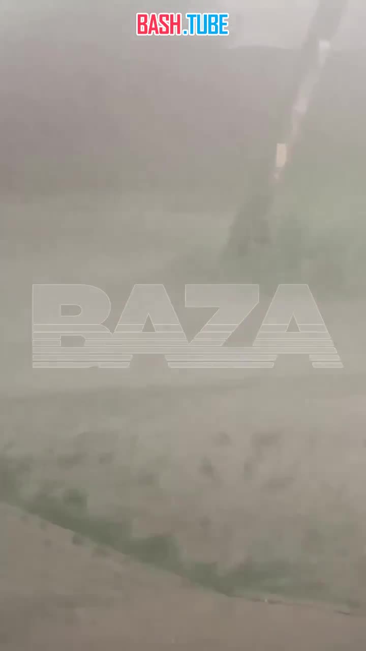 ⁣ В Москве начался ураган