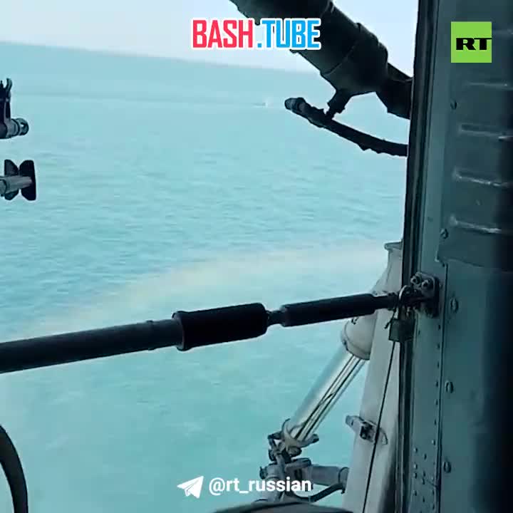 ⁣ Уничтожение безэкипажного катера ВСУ в Чёрном море на видео от первого лица