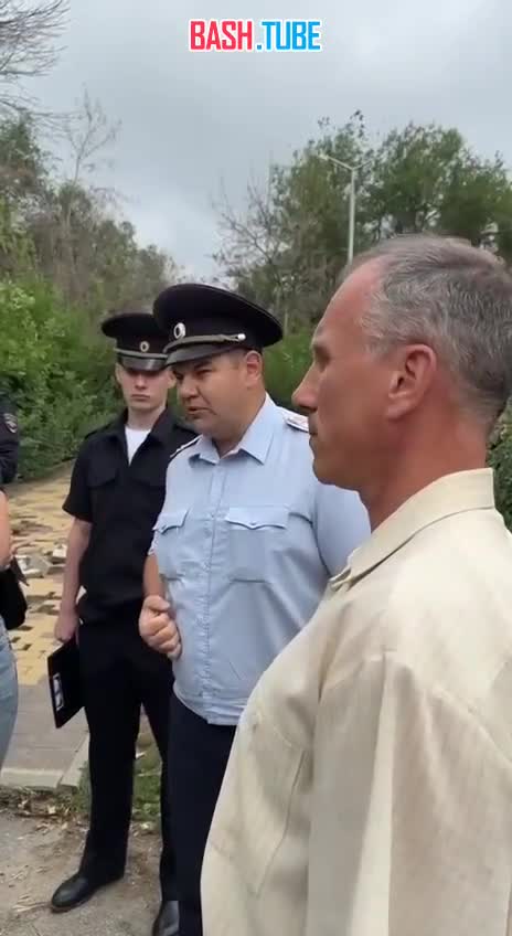  В Саратове полицейский подполковник пригрозил жителям, защищающим парк «Территория детства», расстрелом