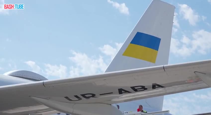  Зеленский прибыл в Берлин, где встретится с канцлером Мерцем и примет участие в видеоконференции с Трампом, - украинские СМИ