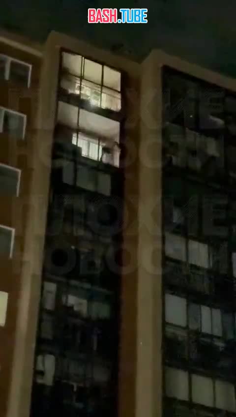  В Новосибирске наркоман спрыгнул с балкона на глазах у соседей