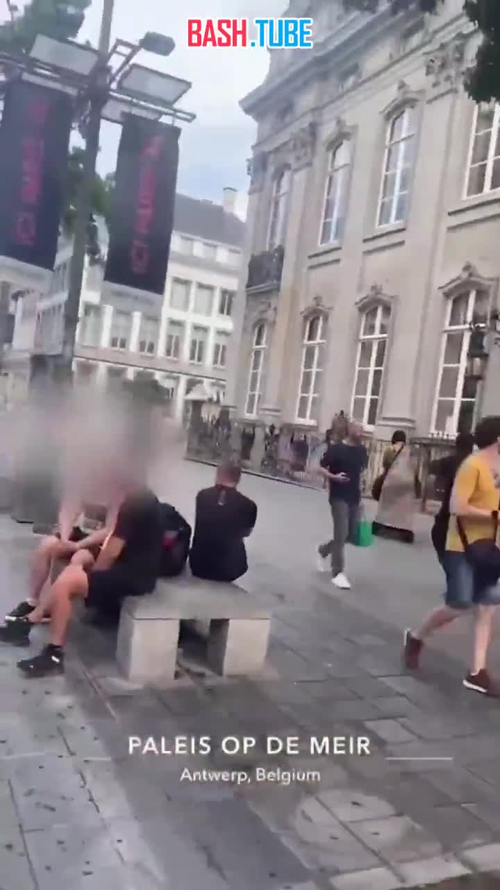  Мусульманку избили в центре Антверпена