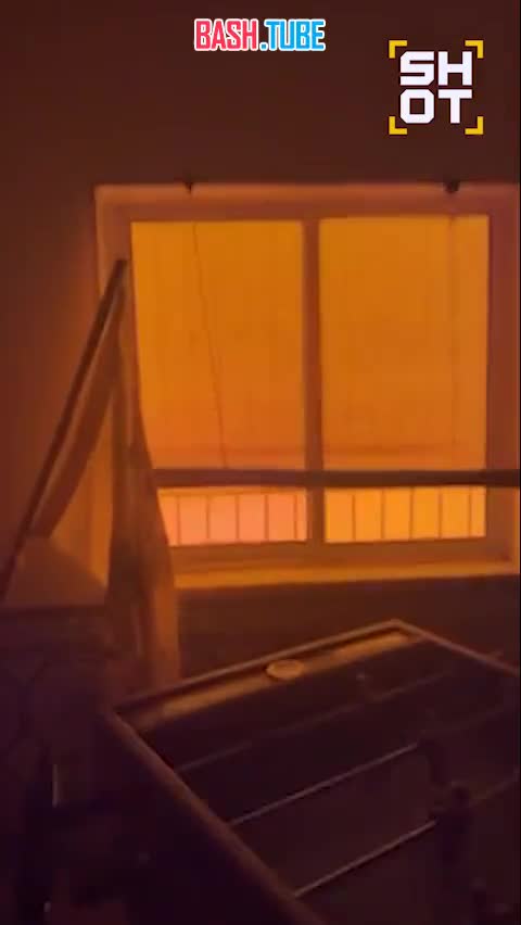  Адские кадры пожара в Португалии снял местный пенсионер. Огонь бушевал прямо под его окнами