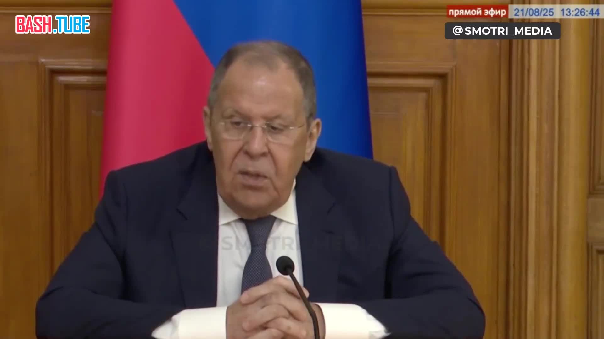  В случае выхода на подписание соглашений с Украиной необходимо будет решить вопрос легитимности подписанта от Киева