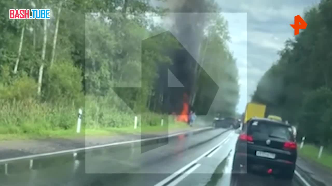  Подросток и взрослый погибли в лобовом ДТП в Ленобласти, сообщил РЕН ТВ