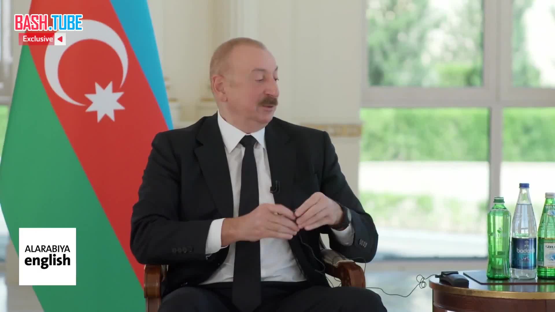  Алиев с ног до головы «облизал» Трампа и назвал его чудотворцем