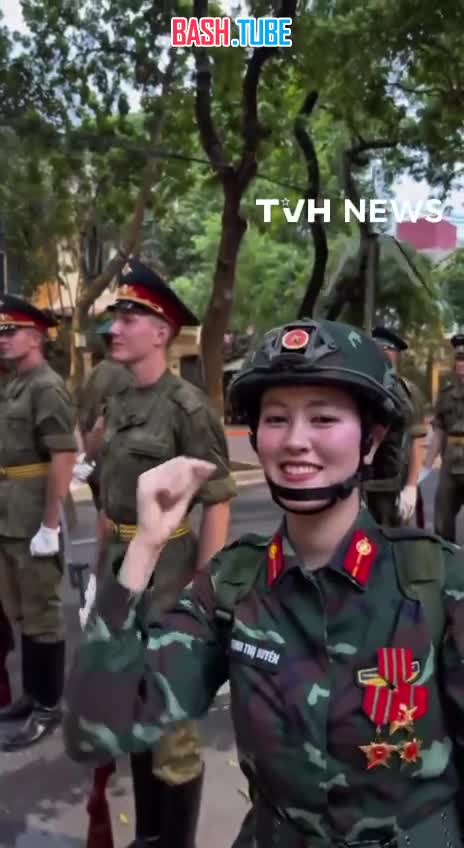  Российские солдаты прибыли во Вьетнам для участия в параде в честь 80-й годовщины Августовской революции и Национального дня