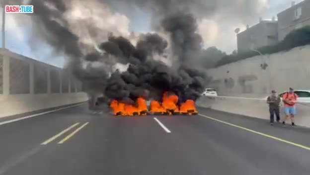  Протестующие в Израиле заблокировали жизненно важную автомагистраль
