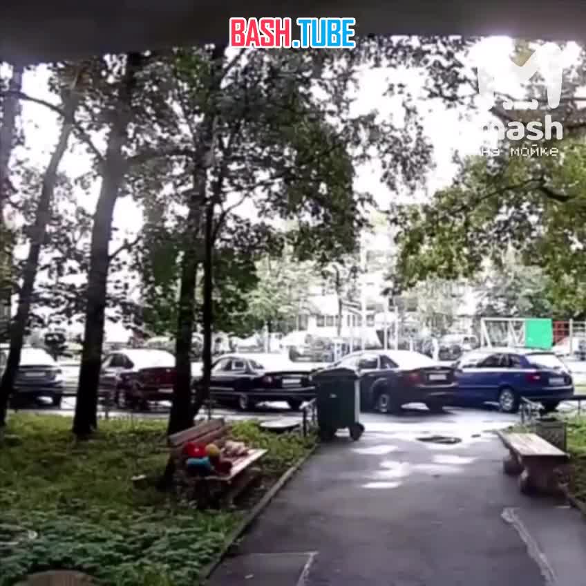  Момент взрыва на Генерала Симоняка в Санкт-Петербурге