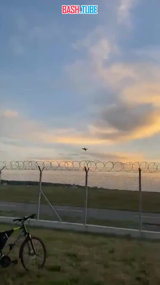  Истребитель F-16 разбился во время тренировок к авиашоу в Радоме, Польша