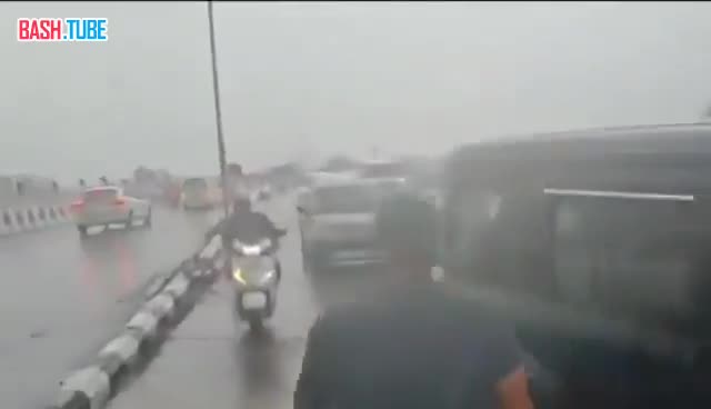  В Джамму и Кашмире за сутки из-за ливней и оползней погибли 11 человек