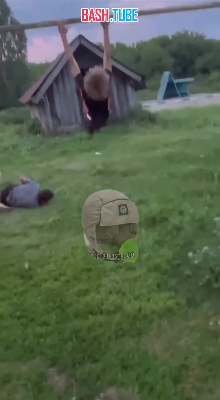  Под Красноярском юноша ради контента для соцсетей избил беззащитного пьяницу