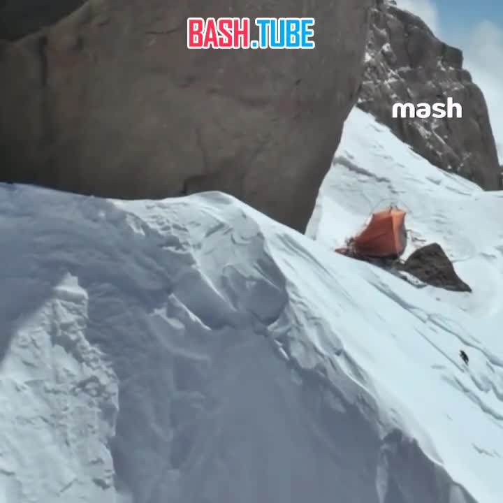  Альпинистка Наталья Наговицина мертва - это зафиксировал дрон, который сегодня подняли к Пику Победы