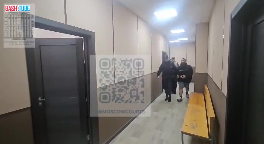  Блогеру Маркаряну продлили арест на два месяца