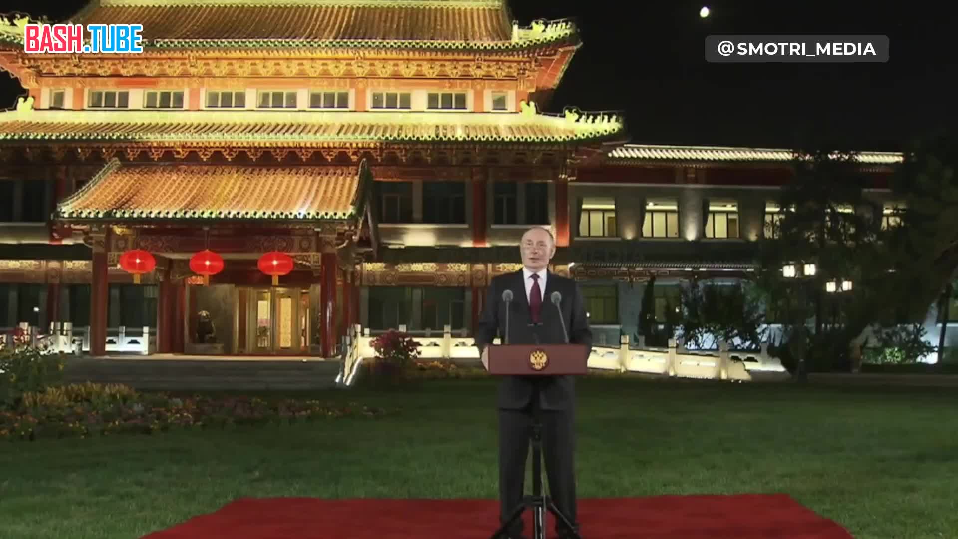  Путин рассказал, о чем говорил с Трампом в машине на Аляске