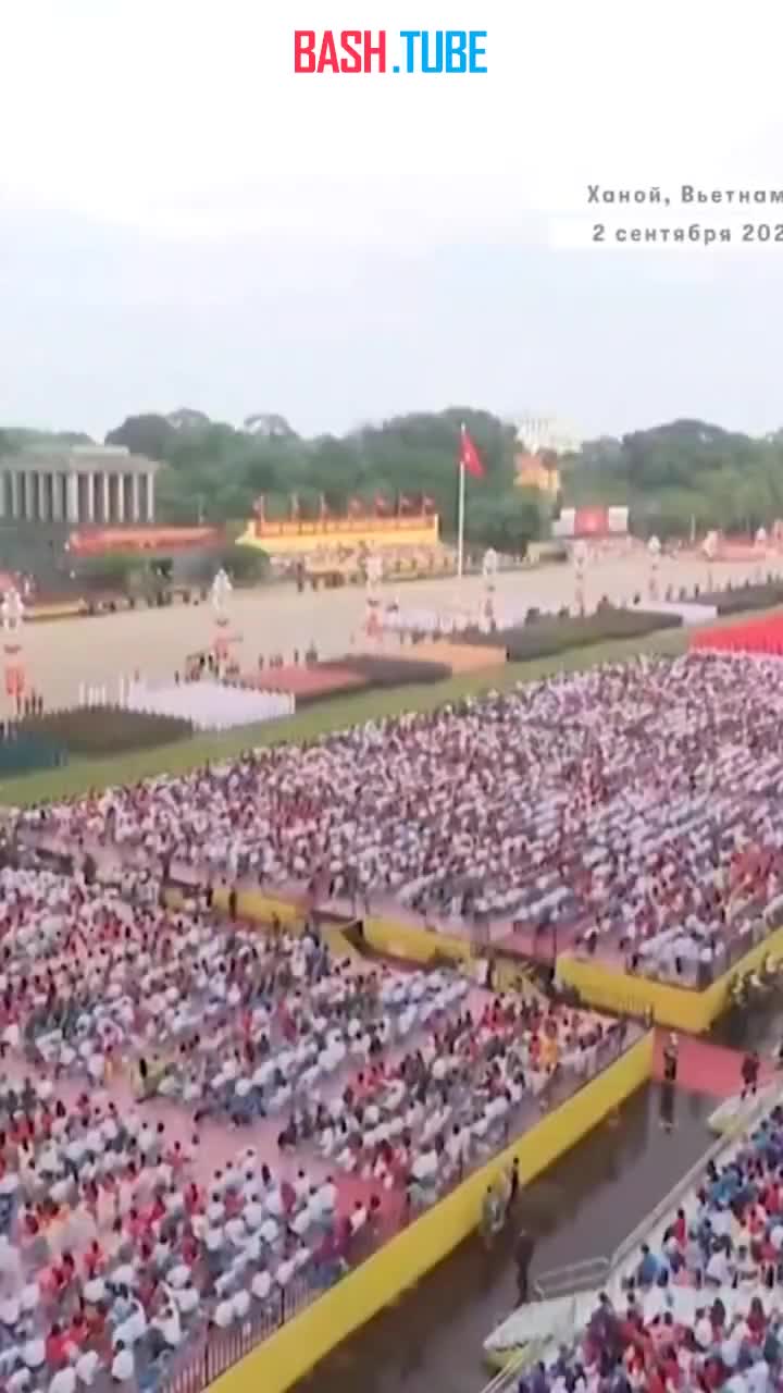  Парад с участием российских военных прошел и во вьетнамском Ханое