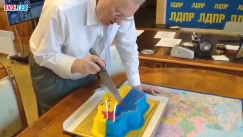  Украина должна оставаться в границах, в которых может себя защищать, - глава МИД Польши Сикорский