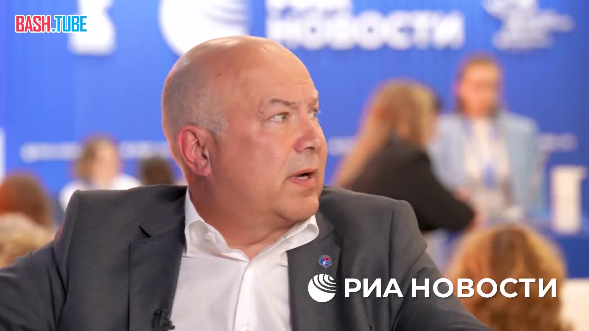  Женщина должна рожать минимум троих детей, чтобы исправить худший за 200 лет демографический кризис в России