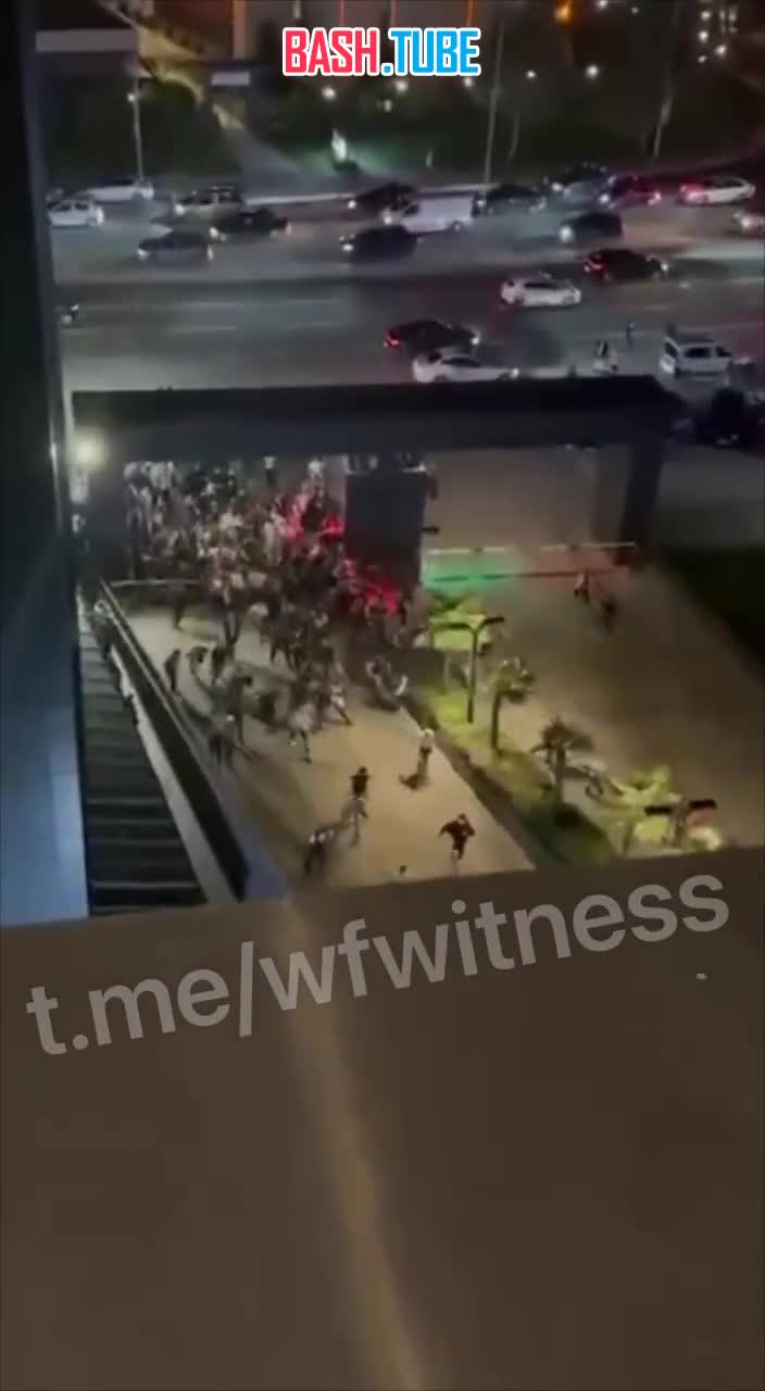  В Стамбуле этим вечером неспокойно