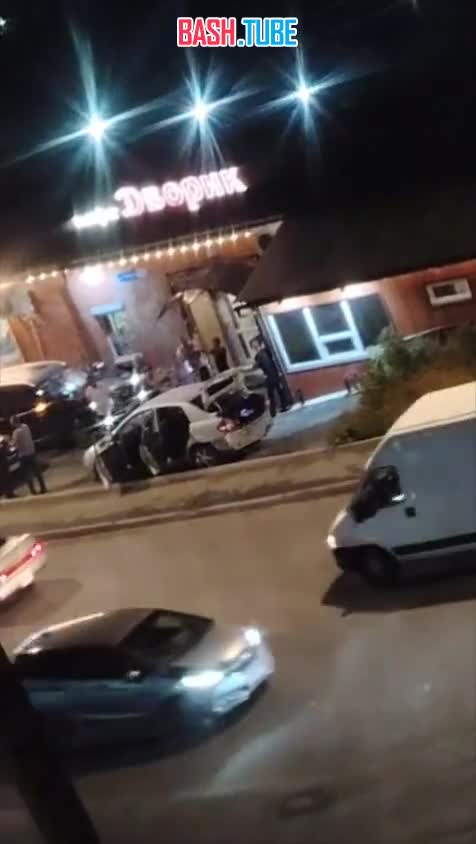  Во Владивостоке произошло массовое побоище: бородачам сделали замечание из-за лезгинки, а они возмутились