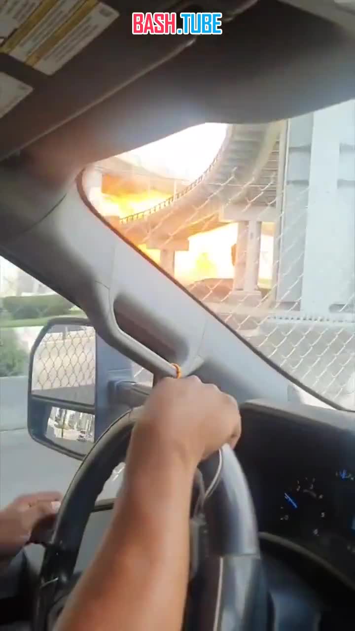  Автоцистерна с газом взорвалась в столице Мексики