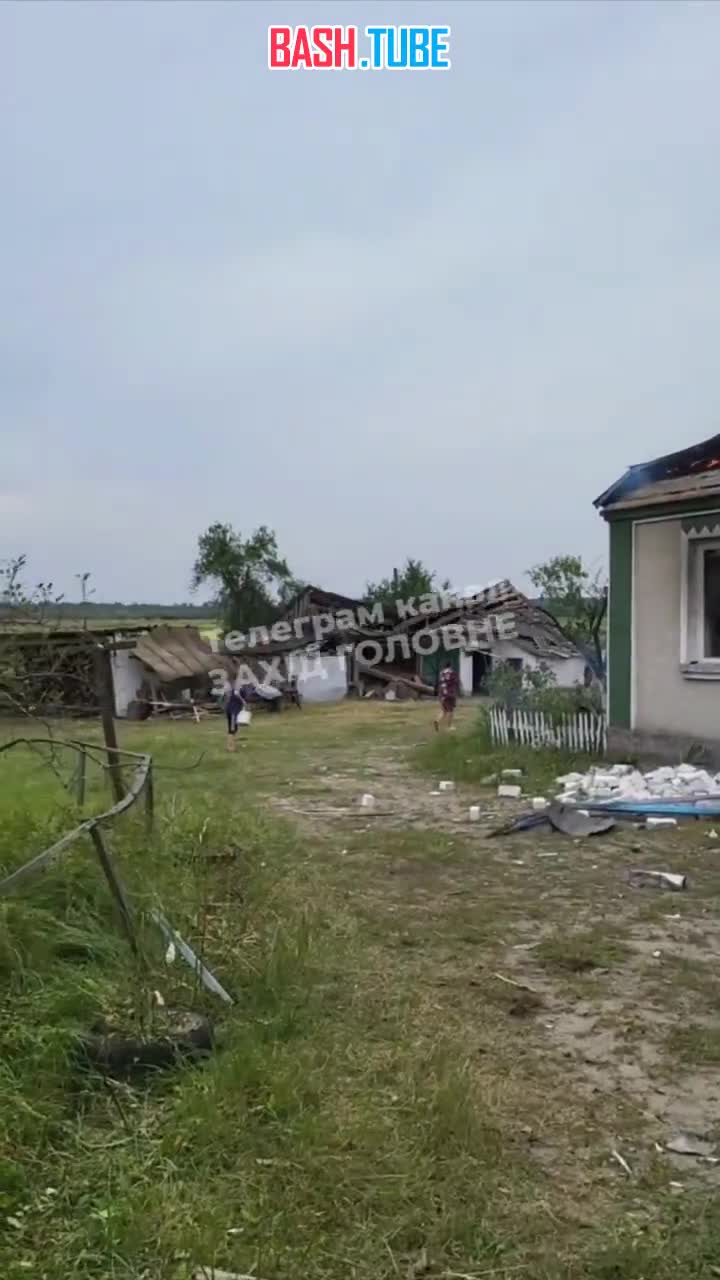  Украинский Су-27 уронил ракету на дом полицейского на Волыне