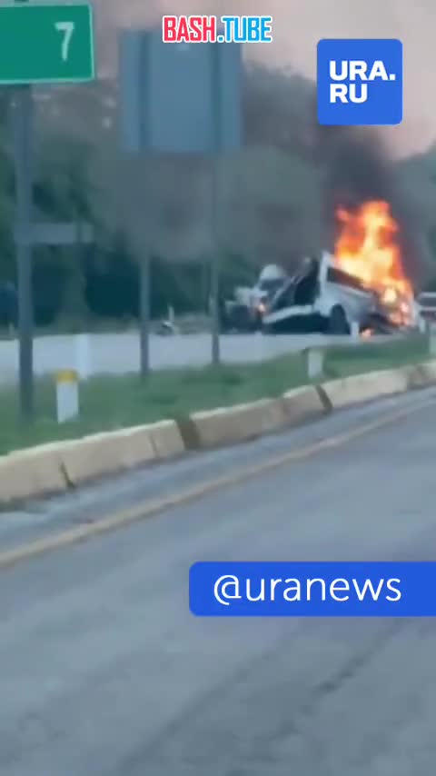  Смертельная авария в Мексике: 15 человек погибли из-за столкновения трех автомобилей, сообщило Reuters