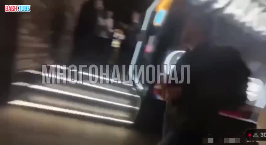  В Москве стримеры избили прохожего во время прямого эфира