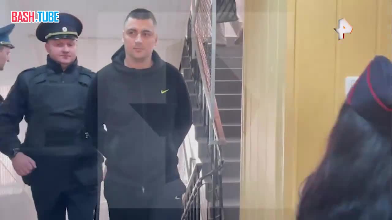  Суд в Москве продлил меру пресечения блогеру Андрею Сидоропуло, продававшему образовательные курсы по арбитражу трафика