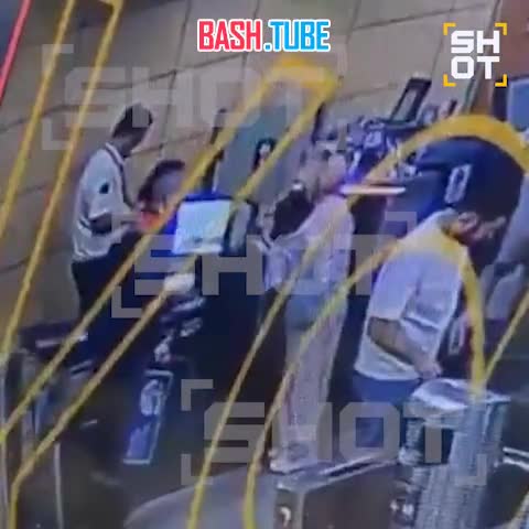  Аккумулятор моноколеса загорелся и рванул у пассажирки в аэропорту Домодедово во время досмотра