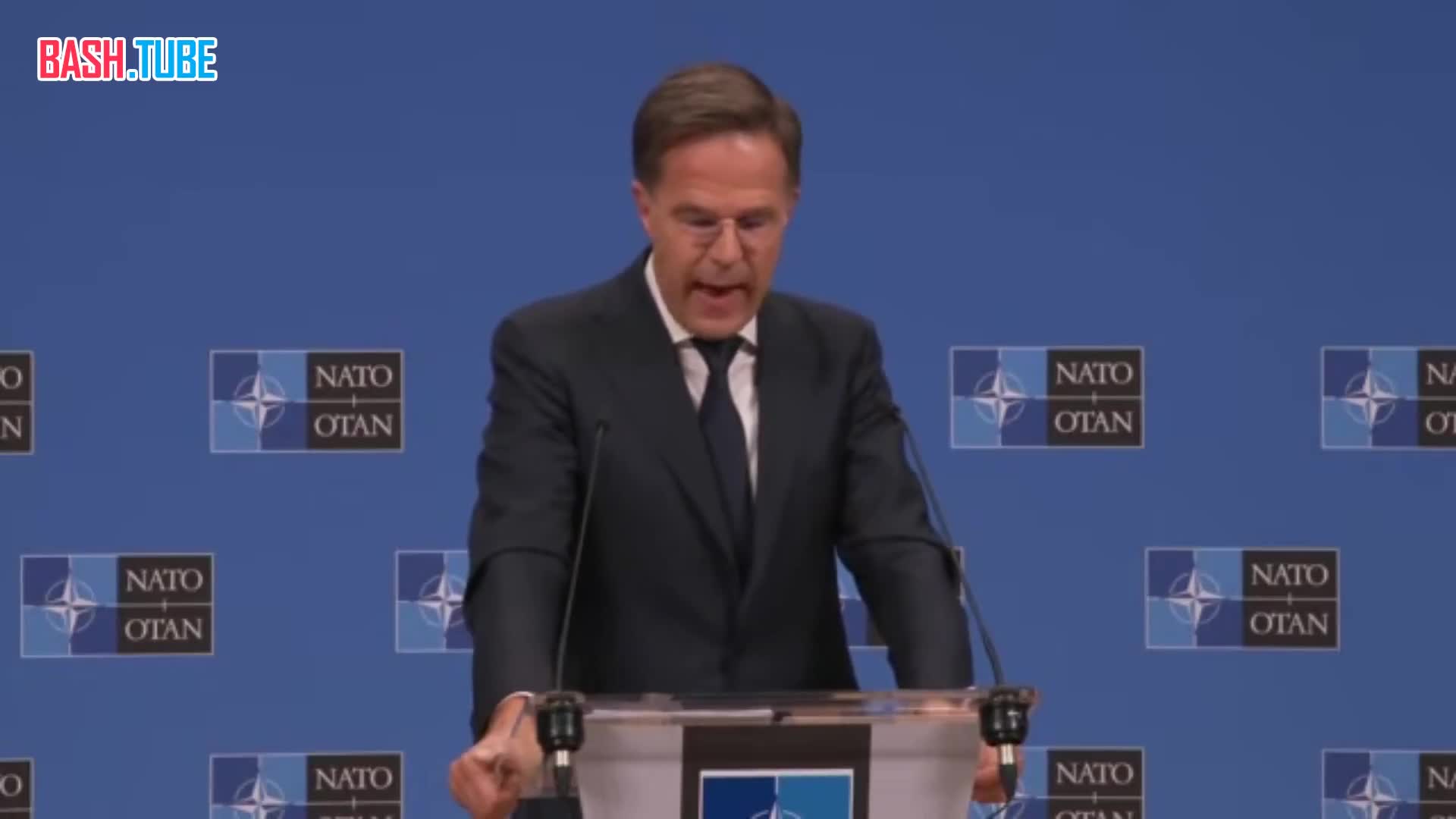  Рютте: Сбивать МиГи не было необходимости. Но если потребуется, мы сделаем то, что необходимо