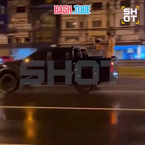  Российский треш-блогер занялся сексом в кузове пикапа на Пхукете