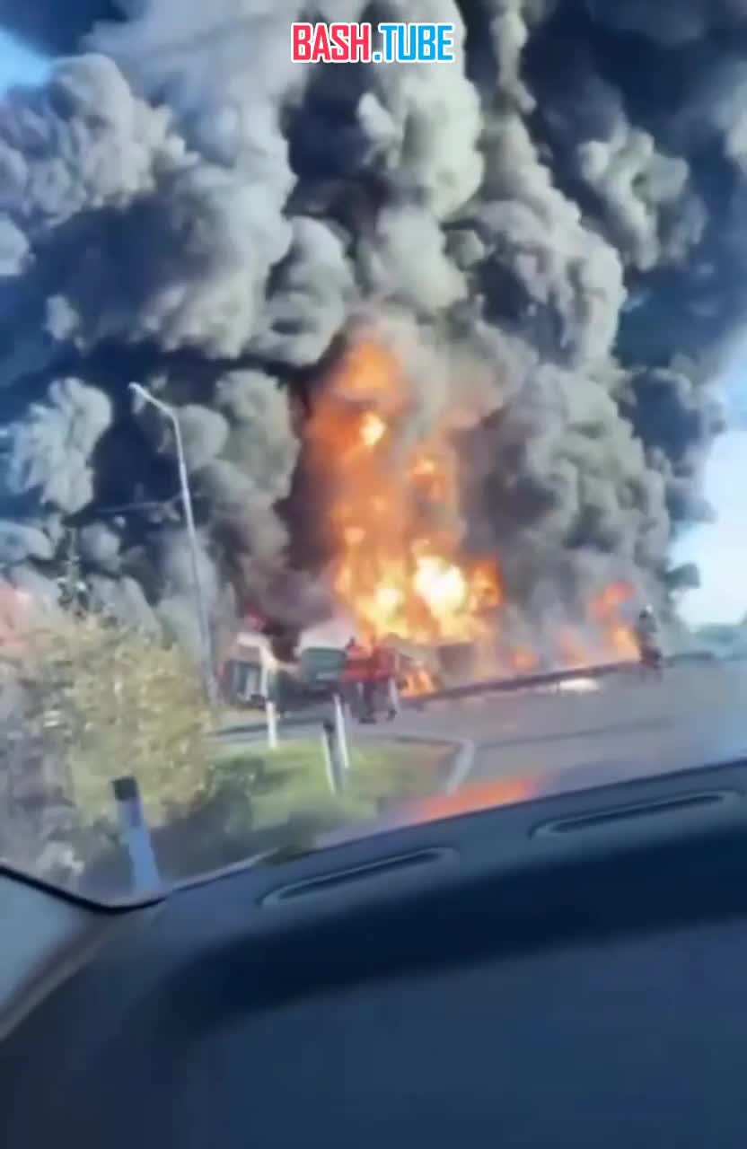  По факту столкновения железнодорожного состава и грузовика в Смоленской области проводится проверка